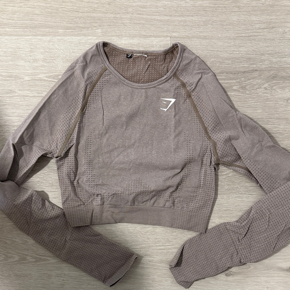 Gymshark light brown  Long Sleeve Crop Top - Medium NEW